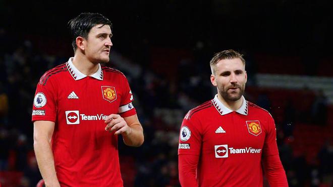 他在處理球 他在處理球